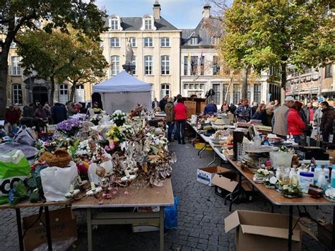 zwarte markt antwerpen|Vrijdagmarkt